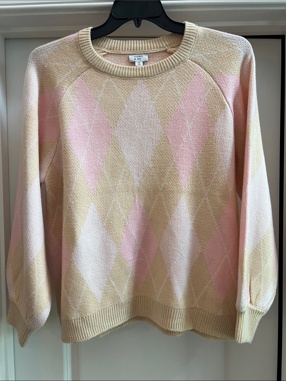 crown & ivy Pastel Argyle Crewneck Sweater - Pink & Cream